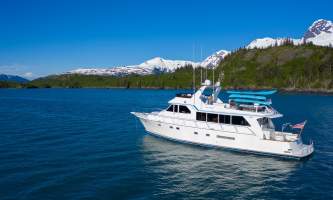 Alaskan luxury cruises Seamistsidequartermountains
