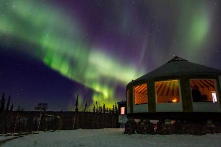 Tour de la aurora boreal