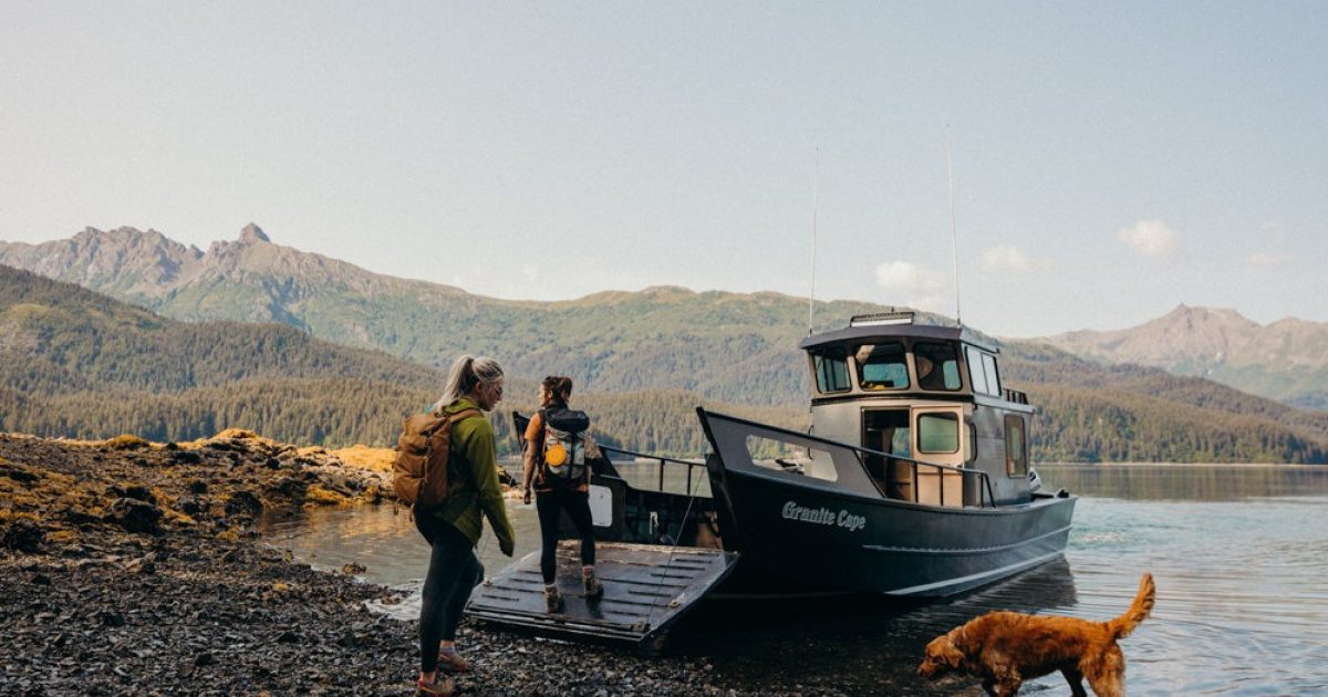 Coldwater Alaska Day Cruises & Water Taxi Homer,…