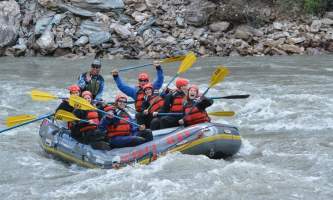 Denali Raft Adventures 2014 Devin Paddle2019