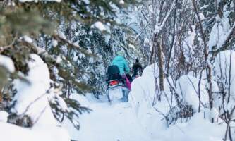 Fairbanks Snow Sleighers Snowmobile Tours 4