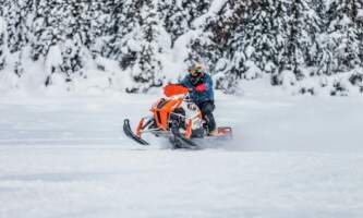 Fairbanks Snow Sleighers Snowmobile Tours 37