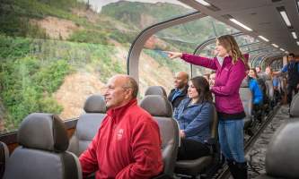 Princess rail tour Rail Guests looking out window large group rail 01 1200px SMALL2019