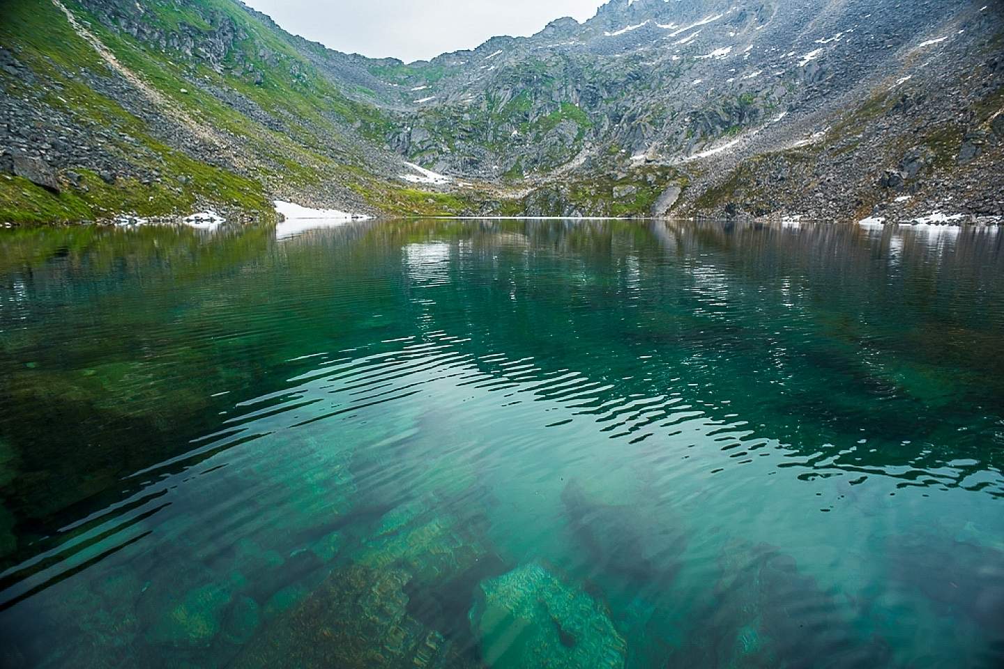 On the Independence Mine full day tour, you'll stop for lunch at Summit Lake at the top of Hatcher Pass