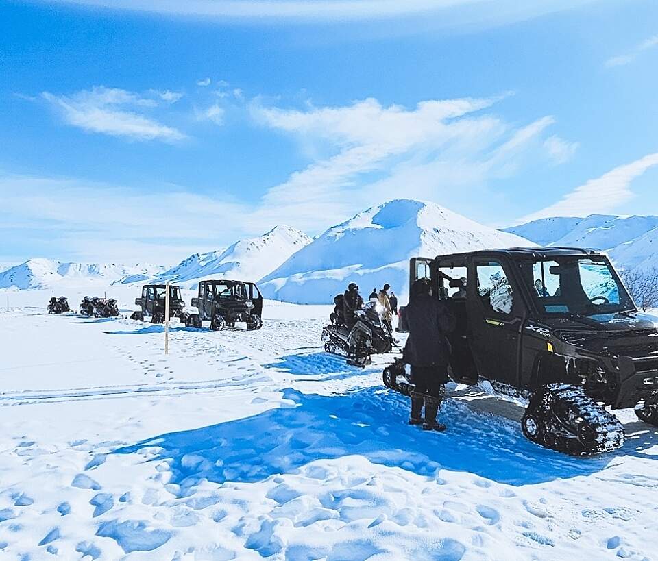 Embark on a breathtaking winter adventure with Hatcher Pass ATV Tours! Warm up in a heated UTV cabin and enjoy stunning views of the Talkeetna Mountains.