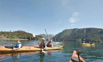 Alaska yacht charters Kayaking