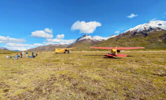 Wrangells Basecamp Skolai loading plane