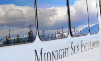Midnight Sun Excursions bus reflection ray2019