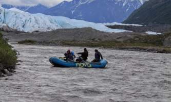 Glacier Float IMG 84022019
