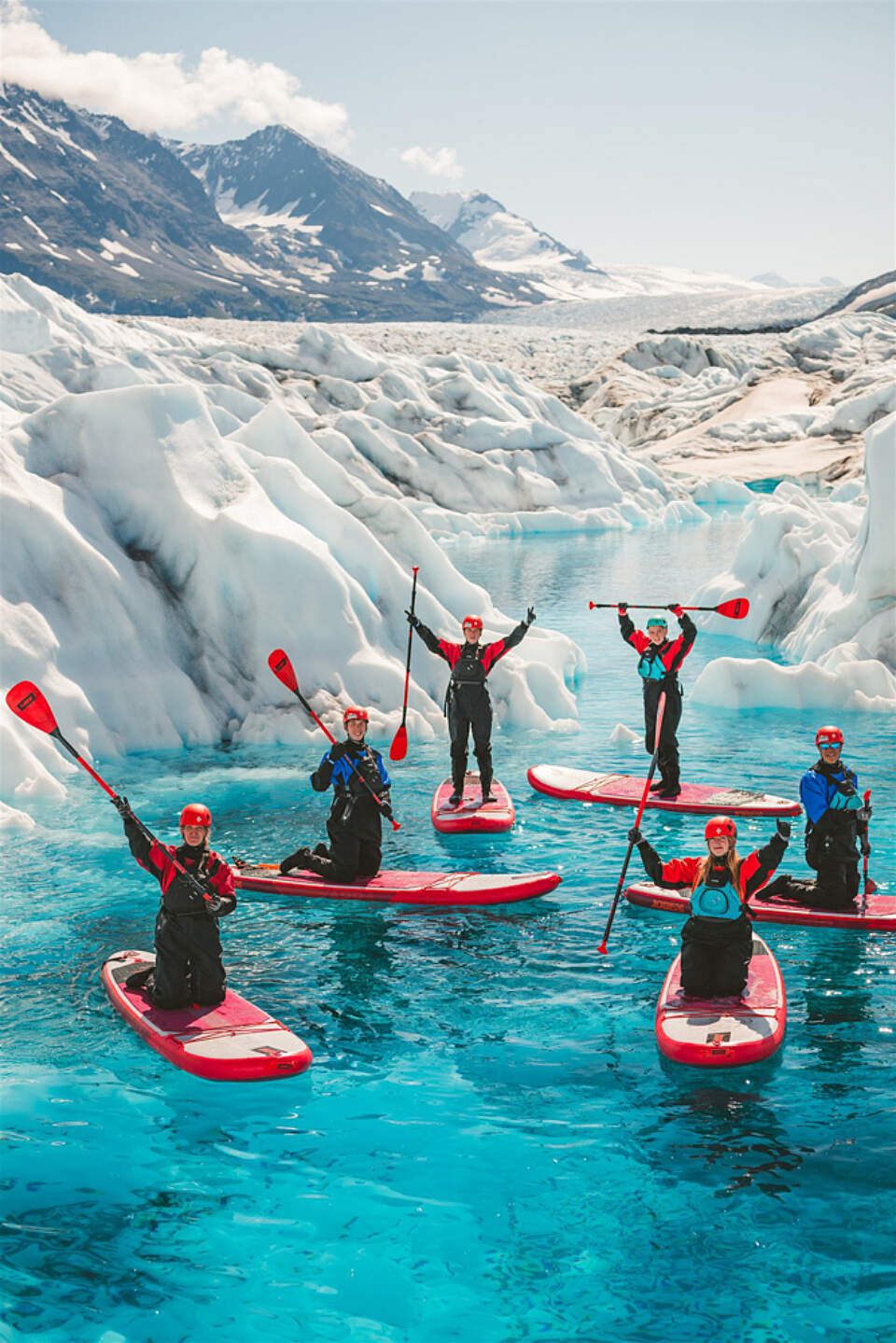 Explore Alaska's wild with Outbound Heli & Nova Guides. Helicopter tours to glaciers for multi-sport adventures.
