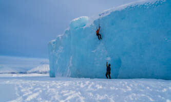 AIV00190 1 Skye Hostetler Winter Outbound Helialaska org