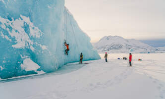 Alaskaiceclimbingwithoutboundhelicopter 8 Skye Hostetler Winter Outbound Helialaska org