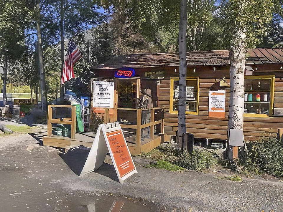 Exterior image of Prospector John's Gift Shop in Cooper Landing Alaska