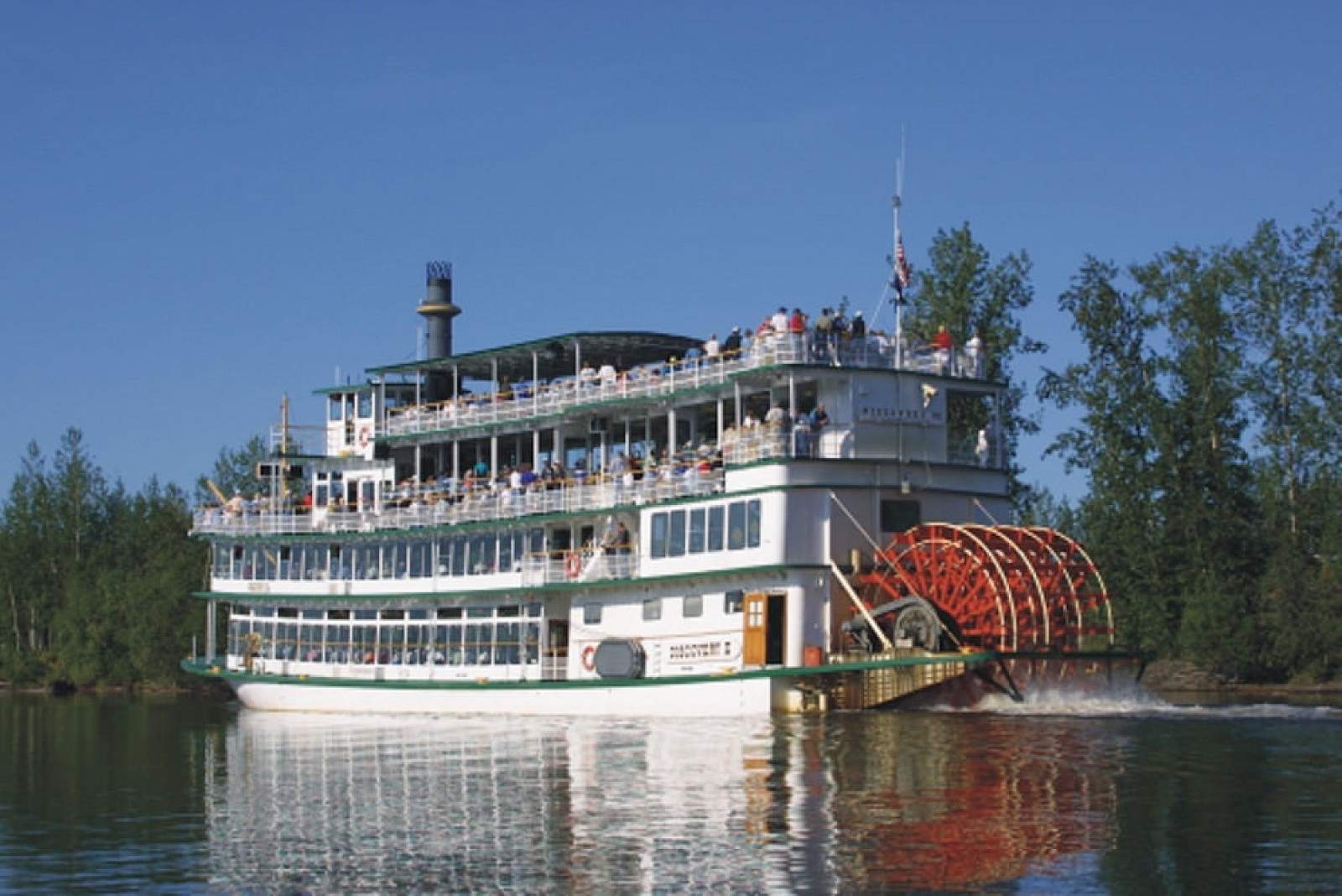 riverboat discovery sternwheeler cruise