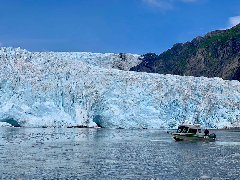 Seward Ocean Excursions specializes in small group tours into Resurrection Bay and Kenai Fjords National Park