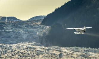 Taku Glacier Ldg Wings Airways CM 39 Flying Glacier Holly