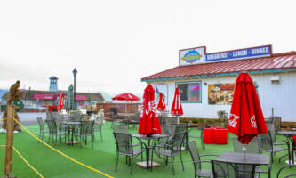 Alaska Seafood Grill IMG 0825 Tanya