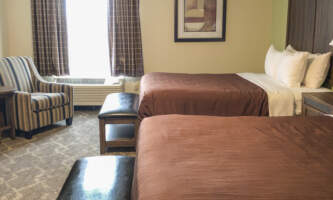 Aspen Homer QQ Suite Oceanview Jada