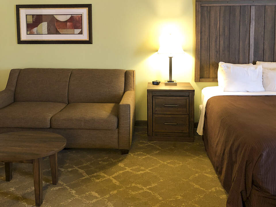 Aspen Homer Q Suite Jada