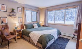 Bear lake lodgings seward alaska 5