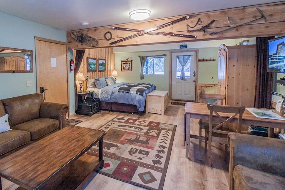 Lakeside Suite at Bear Lake Lodgings B&B