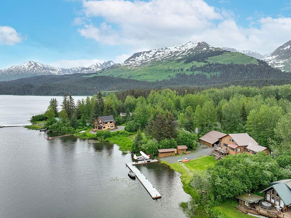 Aerial view of Bear Lake Lodgings B&B