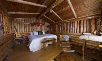 Cabin 2 King bed Mara Bartlett Asenjo alaska untitled