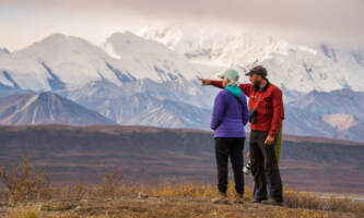 Camp Denali Cohen Guide Pointing 2 1 Kristen Teresi