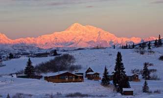 Caribou lodge Alpenglow w lodge