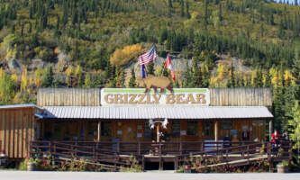 Denali grizzly bear resort 2