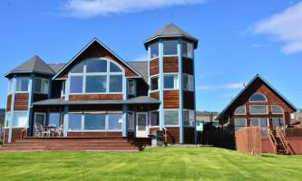 Adrienne Sweeney Seaside and Kachemak Cottage 2 alaska homer driftwood inn