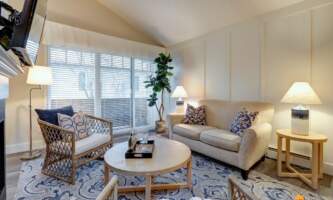 Gaylord guest suites 8