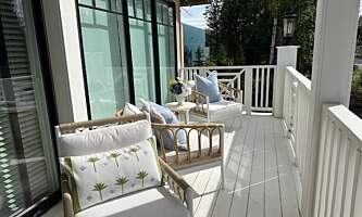 Gaylord guest suites patio image004