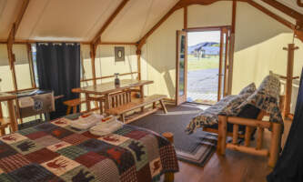 Glamour Glamping Interior 2 Tanya