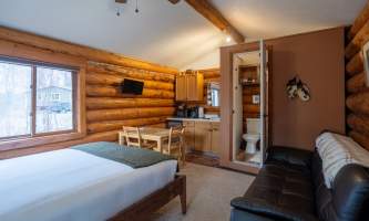 Hatcher pass cabins interior 1