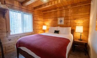 Hatcher pass cabins interior 10