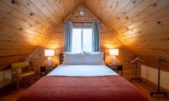 Hatcher pass cabins interior 14