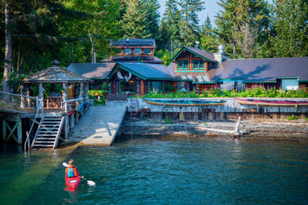 Kachemak Bay Wilderness Lodge