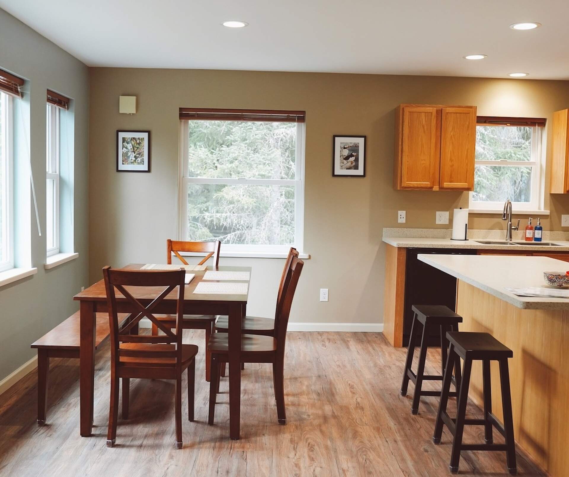 Lakeshore Lodging Sprucewood Dens