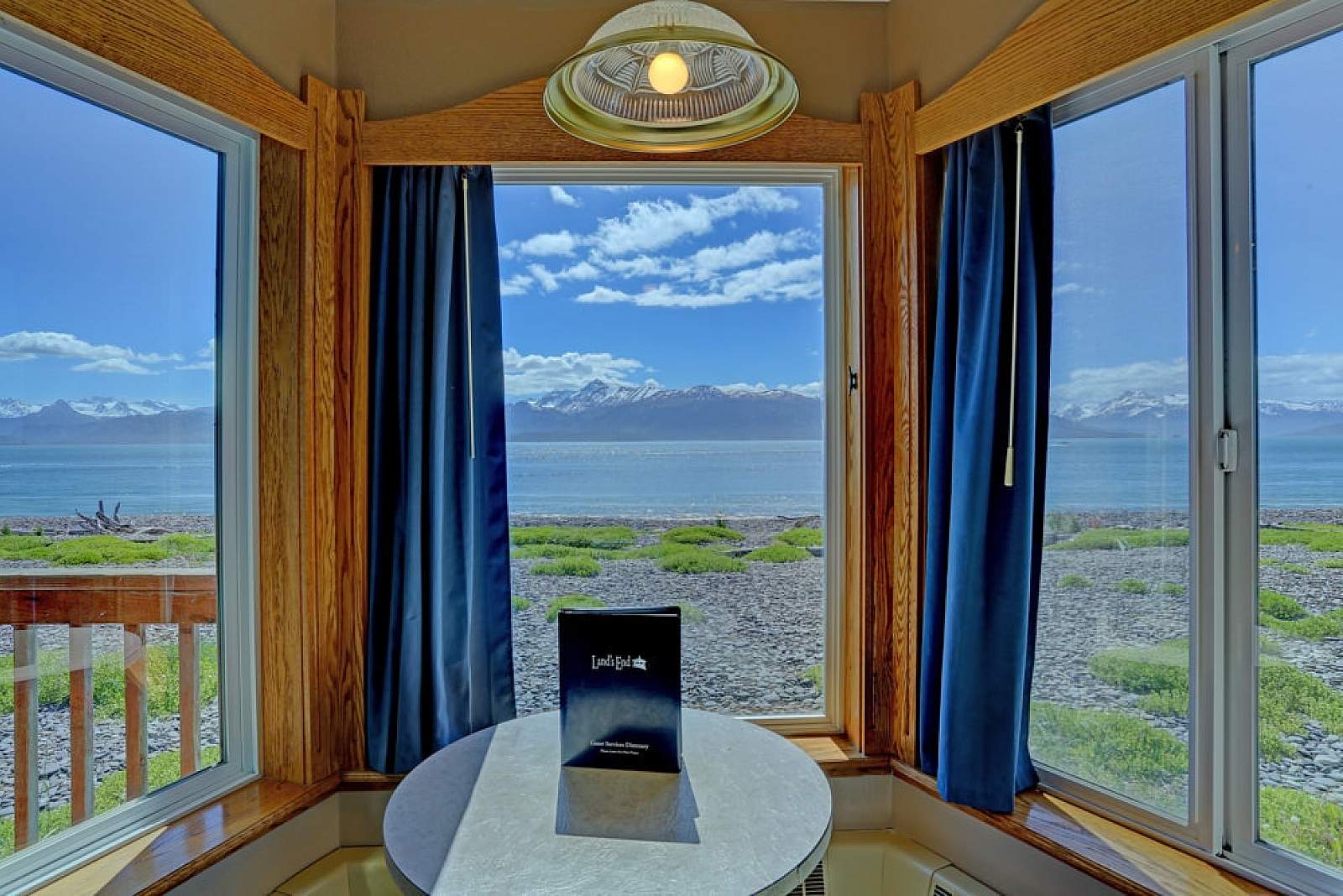 Lands End Resort Cozy Hotel At The Tip Of The Homer…