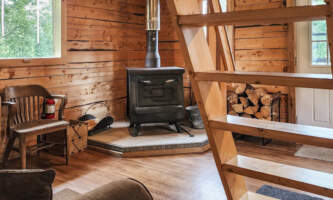 Mc Carthy Cabins Bluff Cabin Living Area