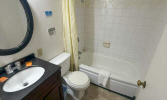 Murphys Motel badee88f ae27 4960 8ef3 f9c702684b27 Tanya