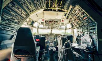 The Pilot Lodge 727 14