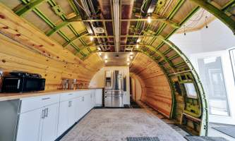 The Pilot Lodge 727 16