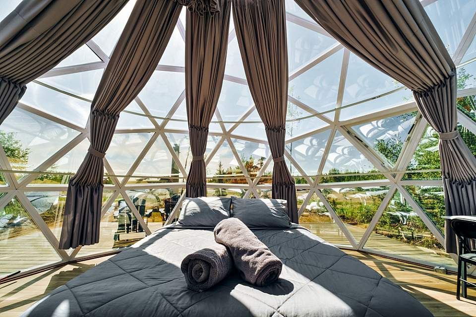 The Pilot Lodge Dome 6