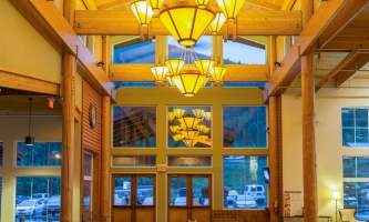 PE2014 Mc Kinley Chalet interior lobby D 25013242 2 alaska mckinley chalet resort denali princess