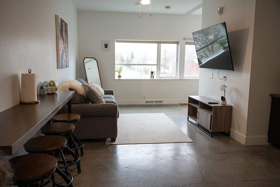 Salted roots basecamp anchorage 38