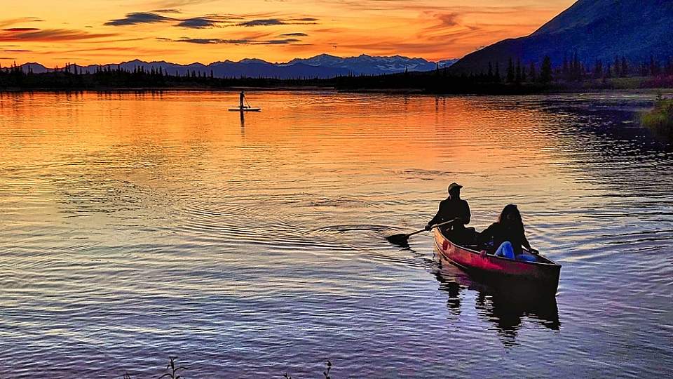 Susitna Adventure Lodge is located on a private 75-acre plot on Yogi Lake