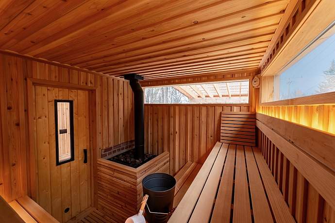 West Wind Cabins Spa 5