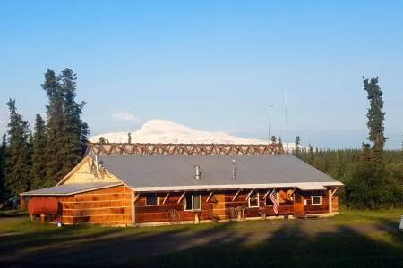 Wrangell Mountains Wilderness Lodge